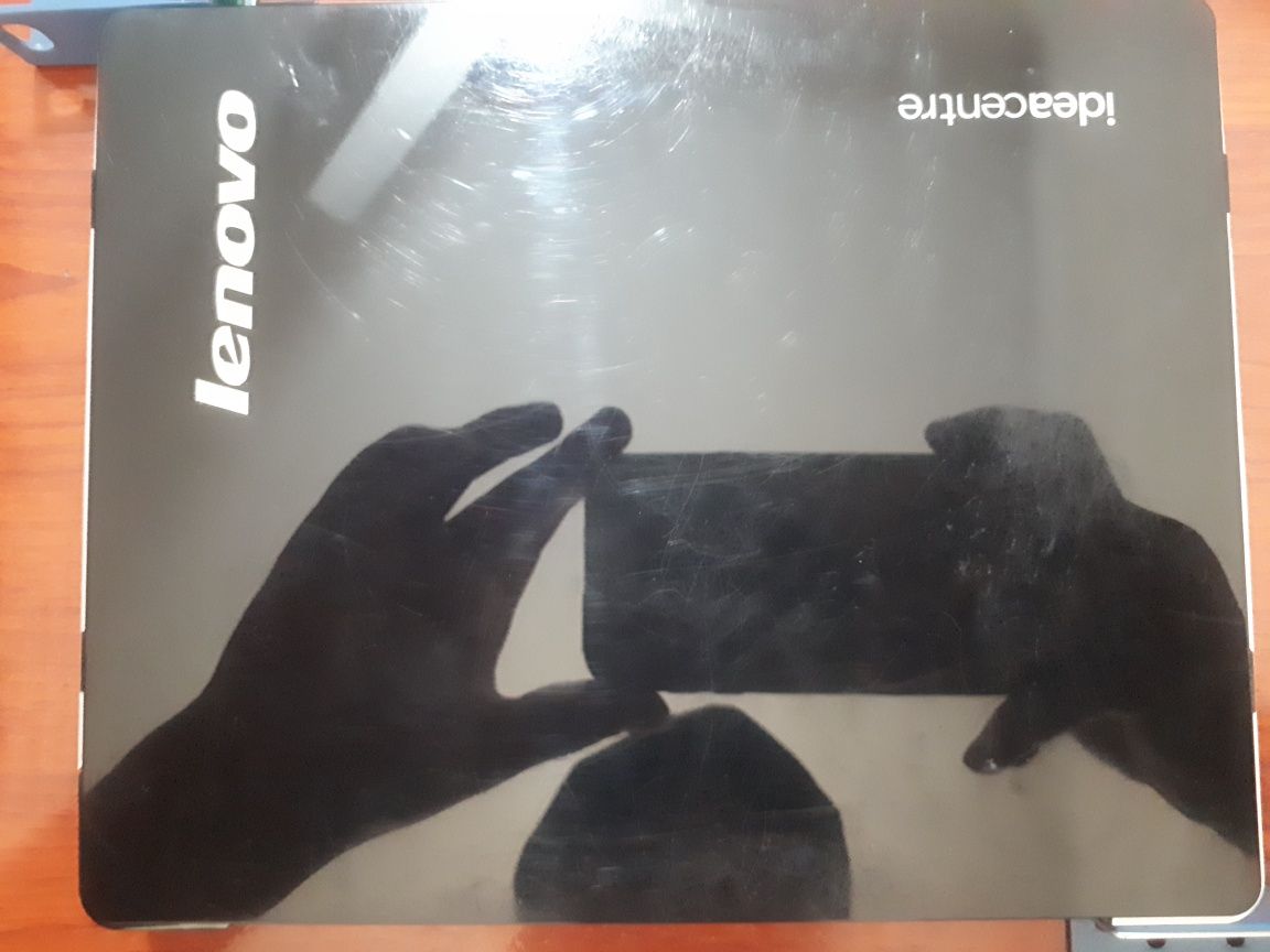 Mini kompyuter lenovo