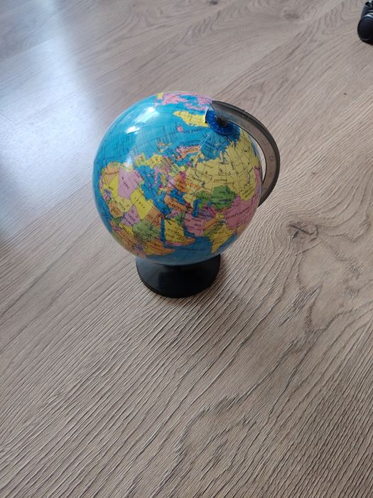 Vând glob pământesc copii