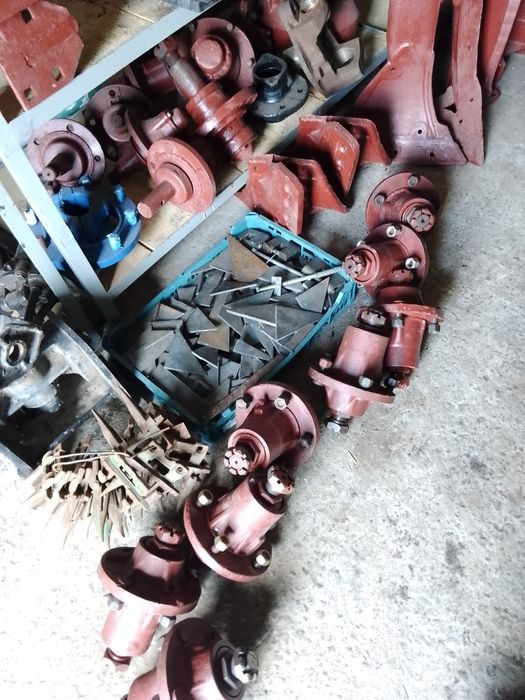 Продам Ступицы с/х разные 15.000