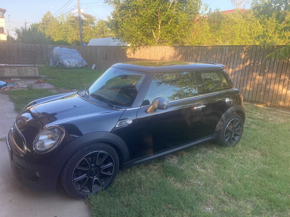 Vand Mini Cooper S, automat 2013, 80500km, 8200 E, negociabil