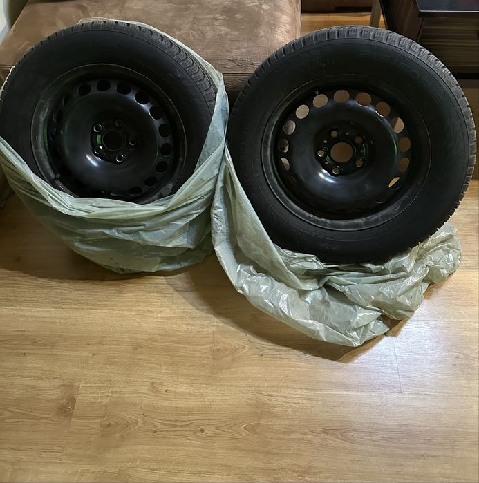Зимни гуми /215/60/16