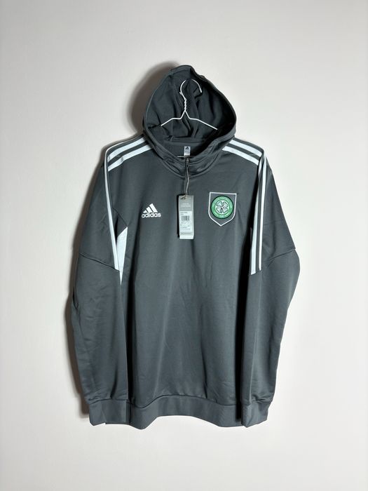 Мъжки горнища и ветровки