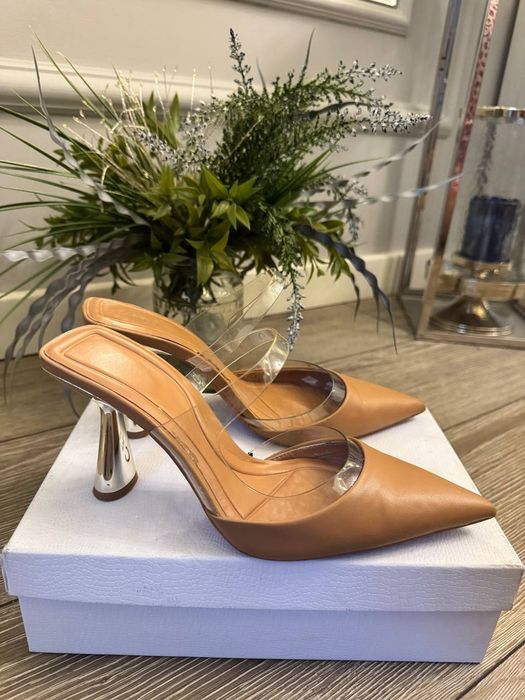 Женские туфли Zara