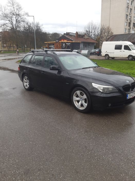 Продавам BMW E61. 2.5d