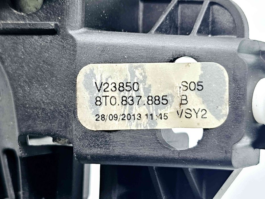 Maner usa stanga fata Audi A5 Sportback (8TA) [Fabr 2009-2015] LY1P