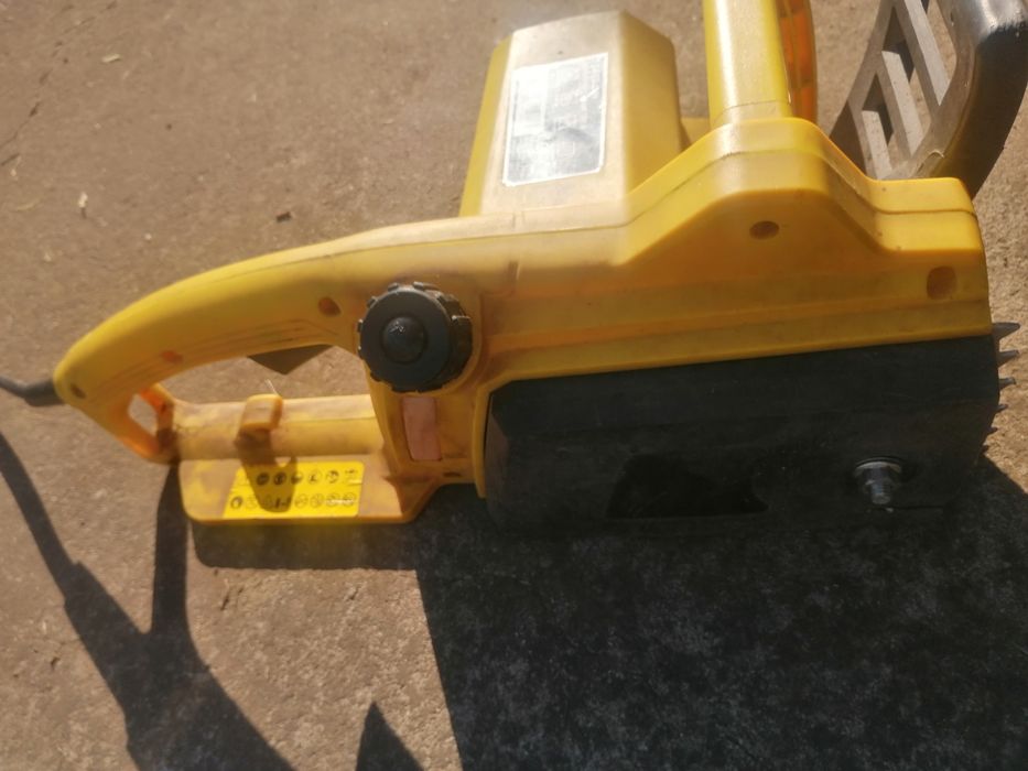 Drujba electrica 1800w defectă