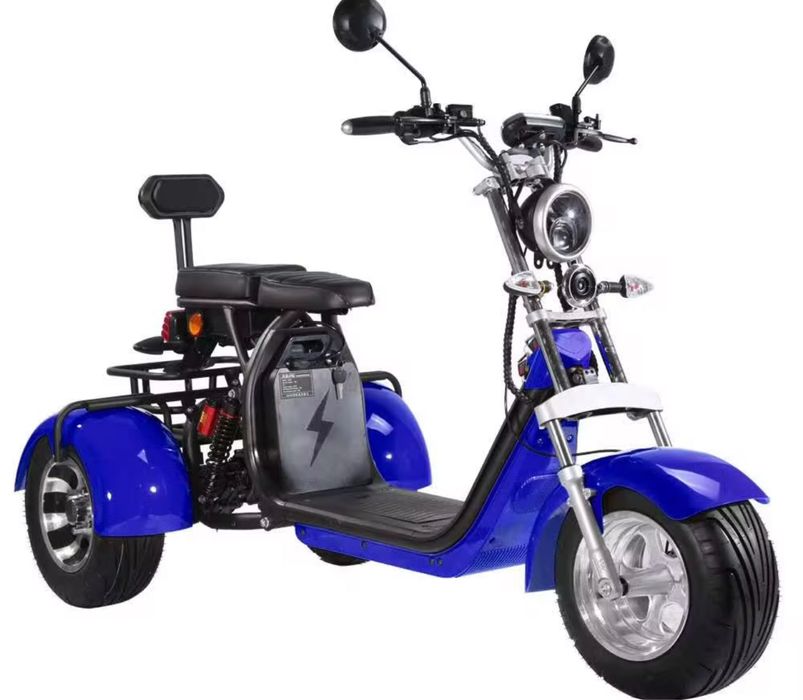 Scuter electric cu 3 roti nou