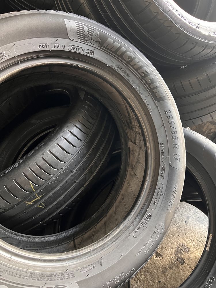 4 anvelope vara 235/55/17 , Michelin !