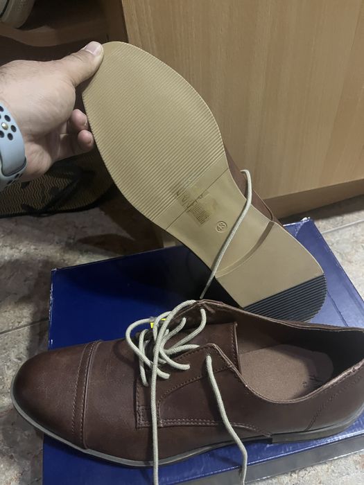 Pantofi H&M 43 barbati