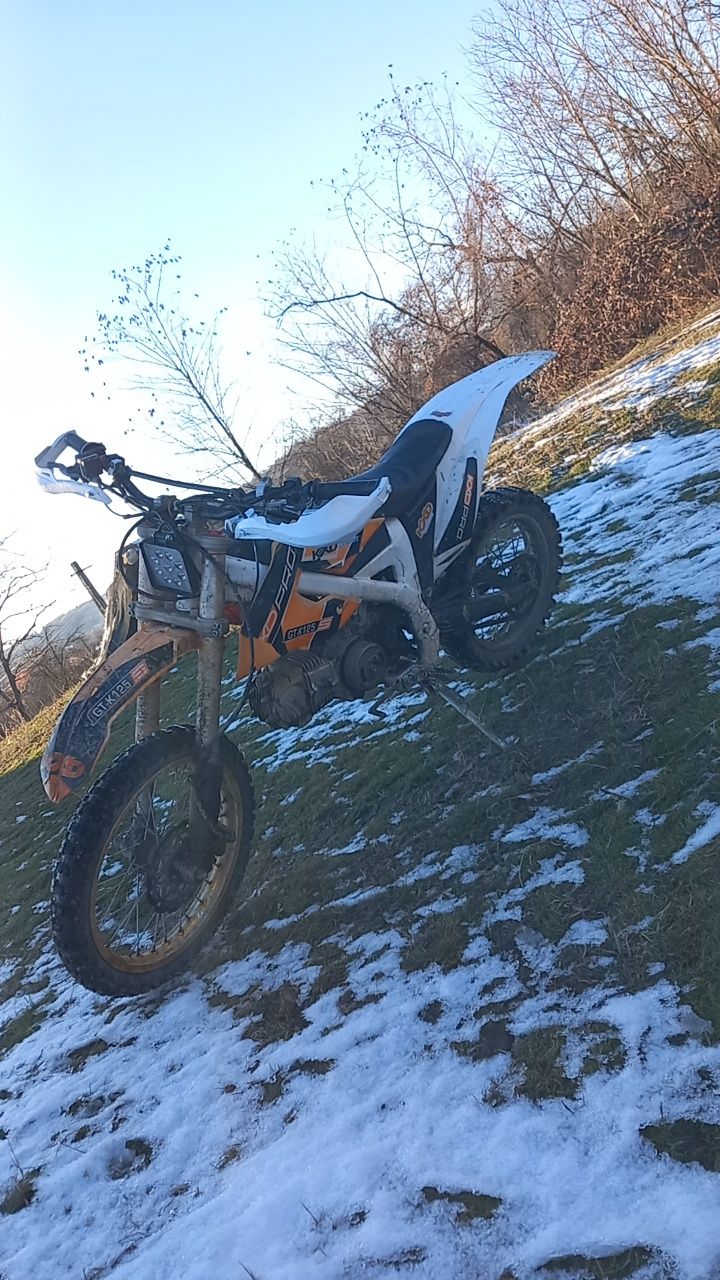 Vând cros kxd pro 125