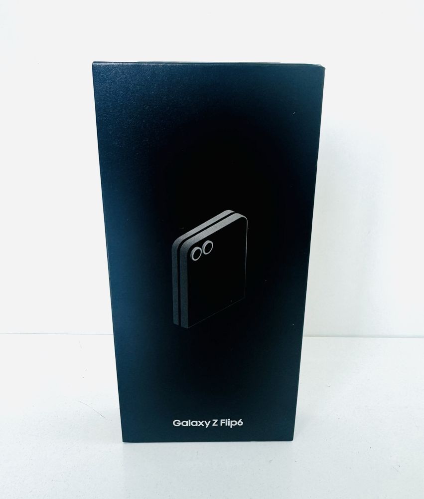 НОВ! Samsung Galaxy Z Flip 6 5G 256GB 12GB Ram Silver 2г.Гаранция!
