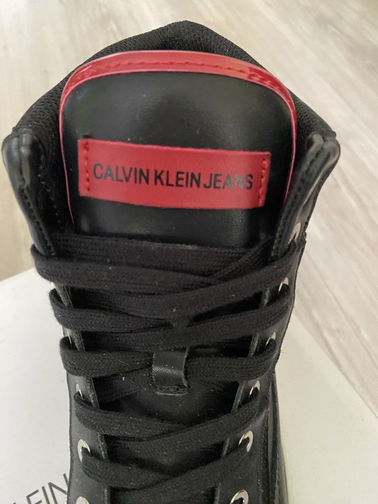 Дамски кецове Calvin Klein 39