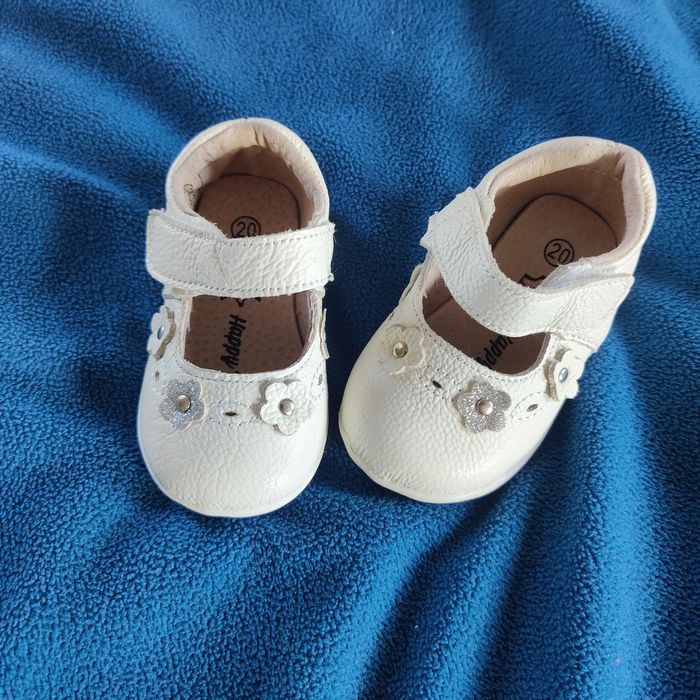 Pantofi fetita albi piele marimea 20