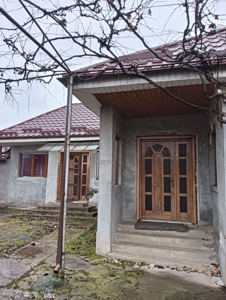 Casă de vânzare localitatea Micula str Iughere NR 663 Județul Satu Mar