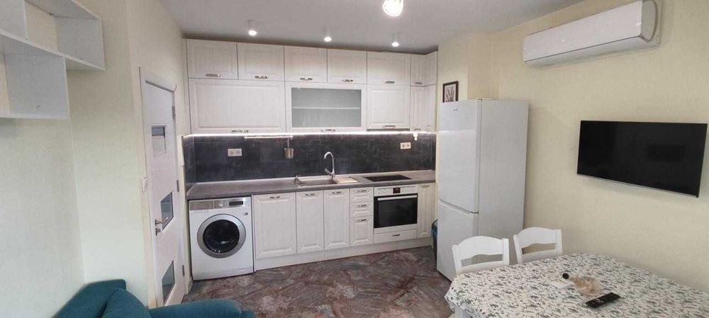 Дава се под наем Двустаен апартамент в Пловдив, Въстанически - 66 кв.м за 375 € - Снимка #1