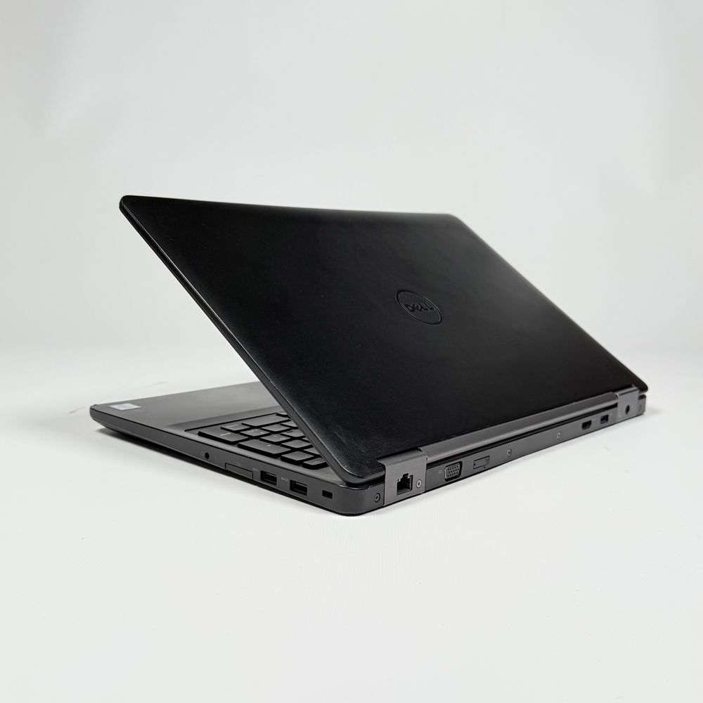 Лаптоп DELL Latitude E5570/i5-6300U/8GB RAM/128GB SSD