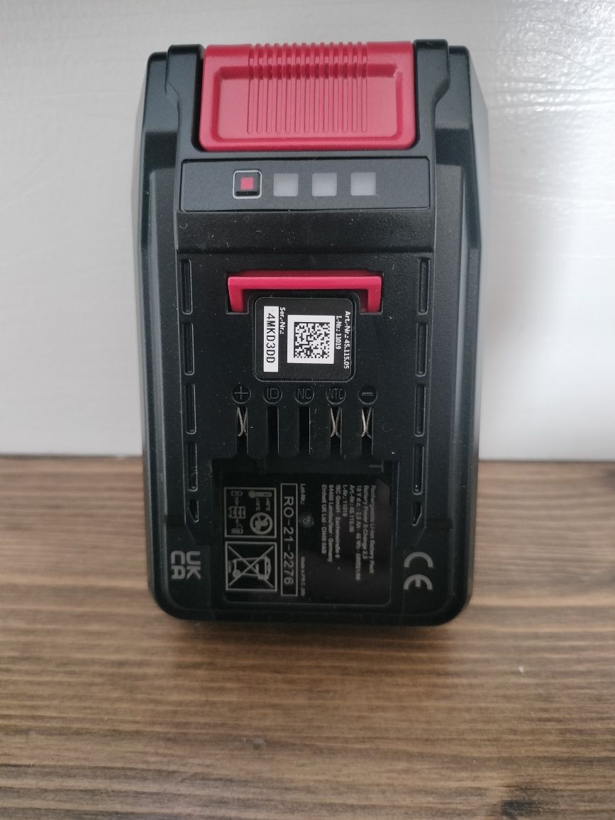 Acumulator einhell 18 volți