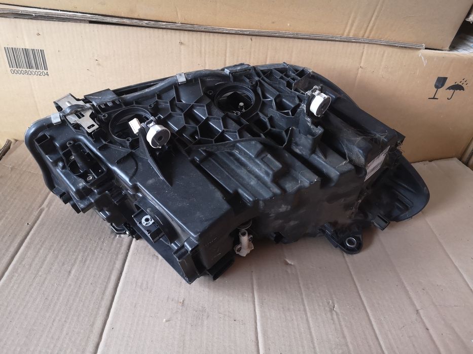 Far bmw x3 g01  x4 g02 stanga LED neadaptive
