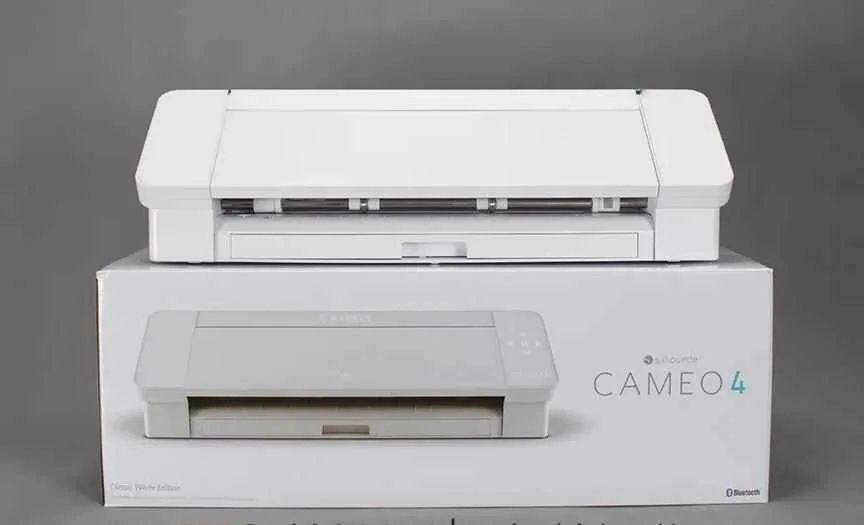 Режущий плоттер Silhouette CAMEO 4