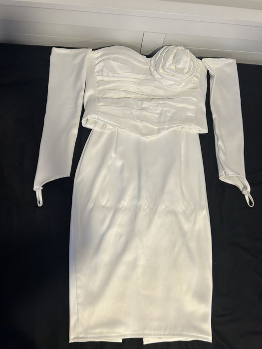 Rochie deosebita eleganta