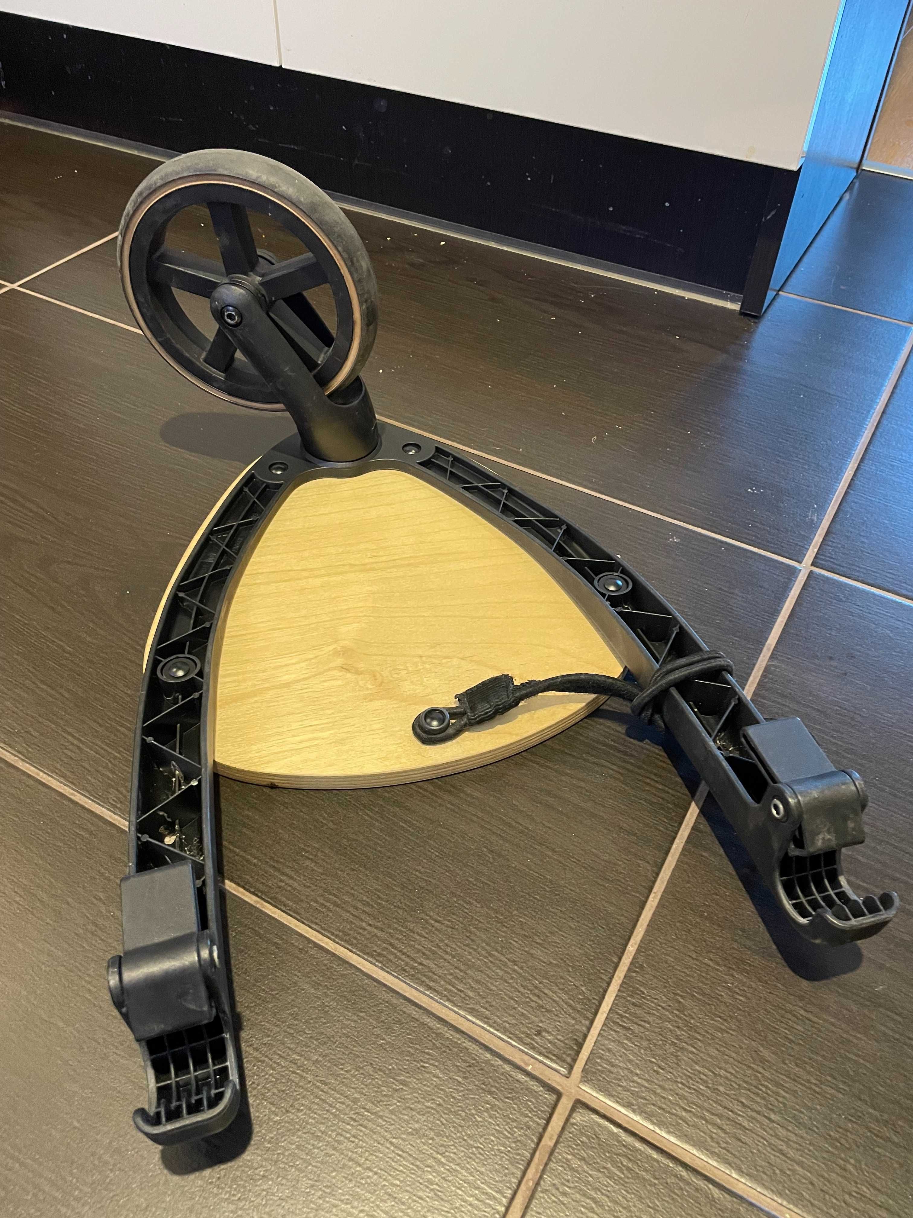 Cybex борд за второ дете