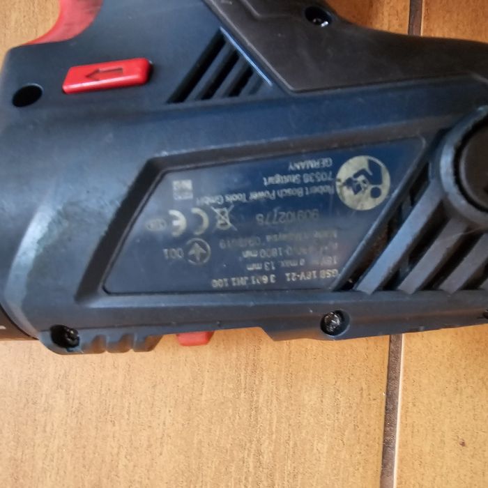 Masina de gaurit/însurubat professionala Bosch GSB 18V-21