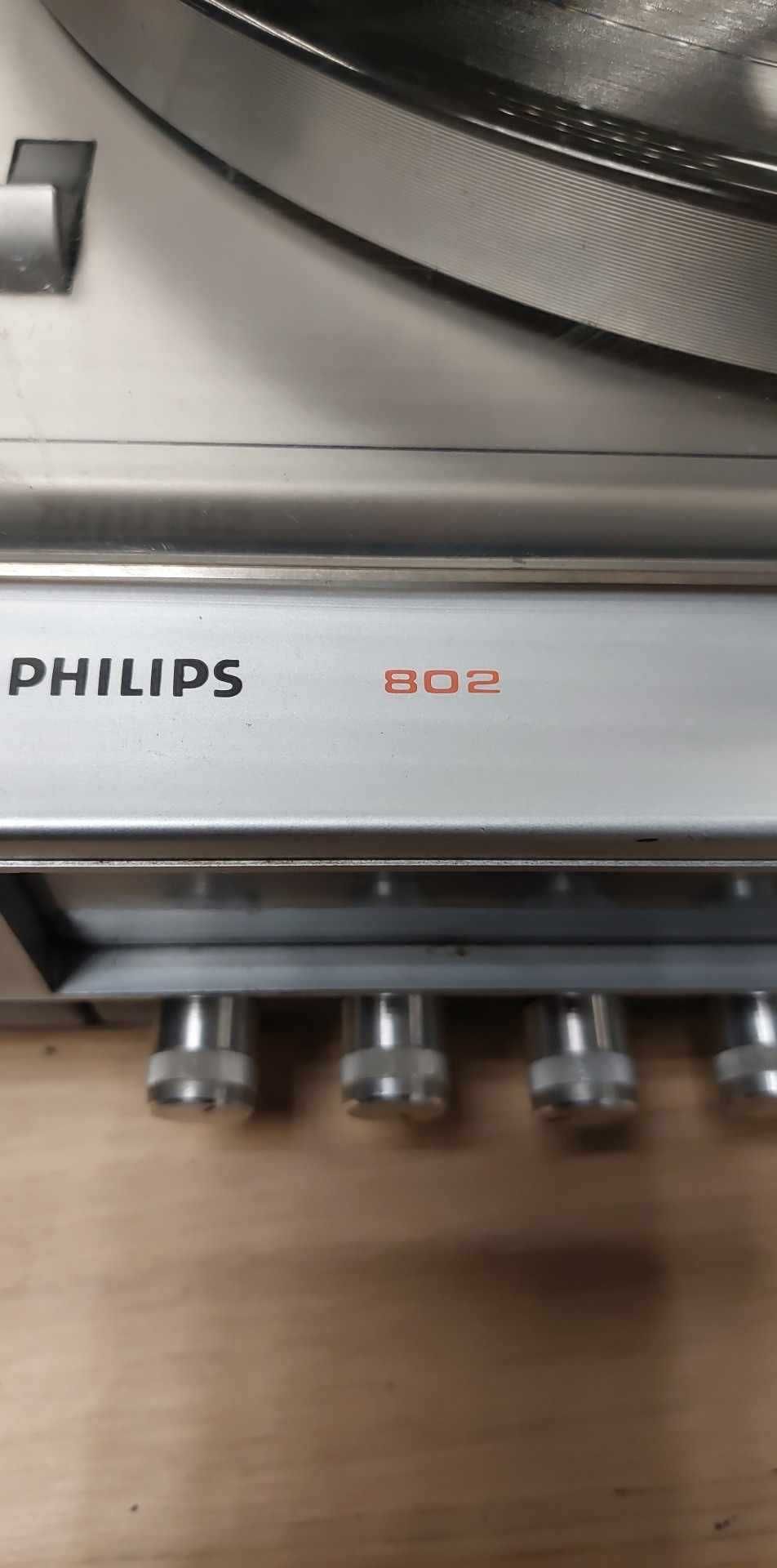 pick up Philips 802