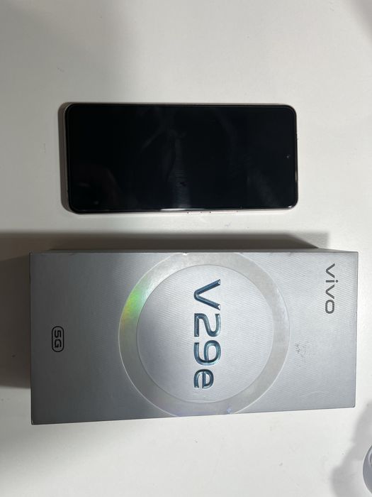 Продам vivo v29e 5g