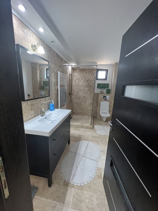 Vand Casa P + M în Podenii Vechi, plus Anexa, Foisor si Garaj