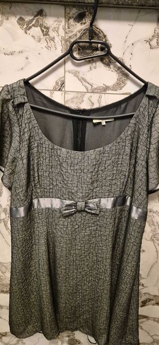 Rochie eleganta marimea 50