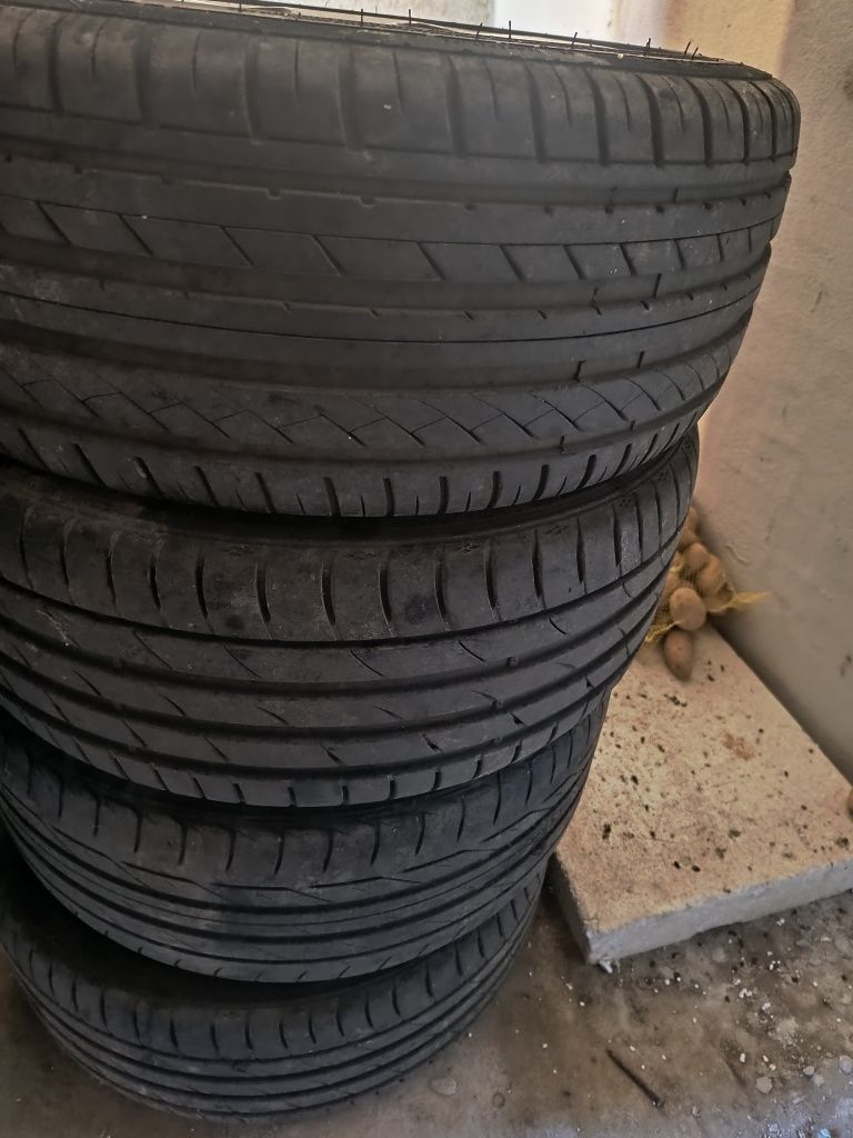 Джанти с гуми 5х112, 225/45/17