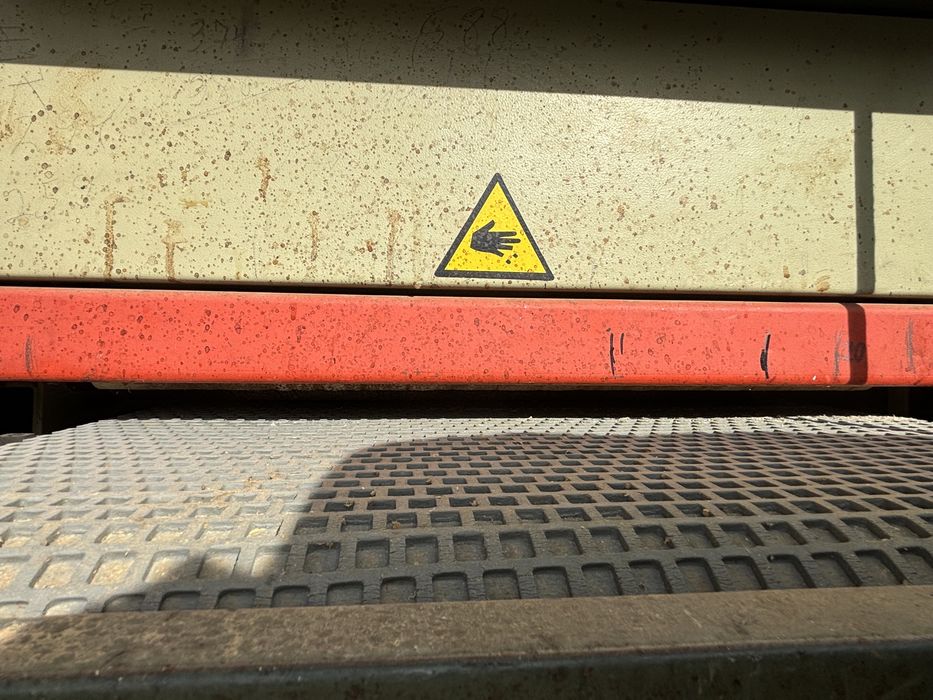 Калибровъчна шлайф машина