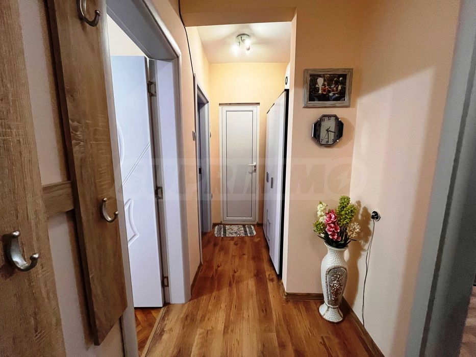 Четиристаен апартамент в Поморие близо до плаж - Център Стар град