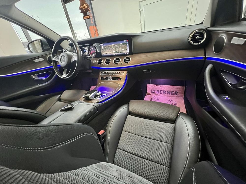 Mercedes E Classe 220D 2018-Pack Amg-Dublu Panoramic-Cash Sau Leasing