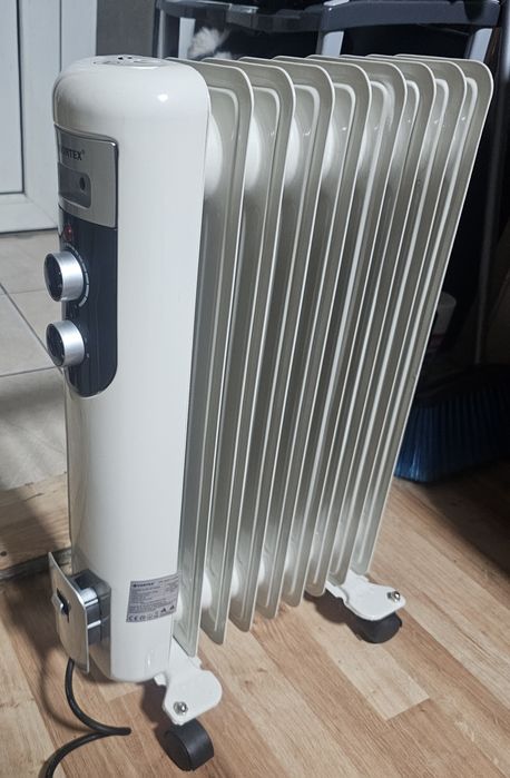 Calorifer electric pe ulei