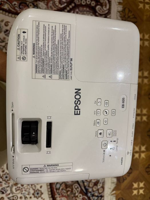 Proektor Epson EBX05. Проектор эпсон EBX05