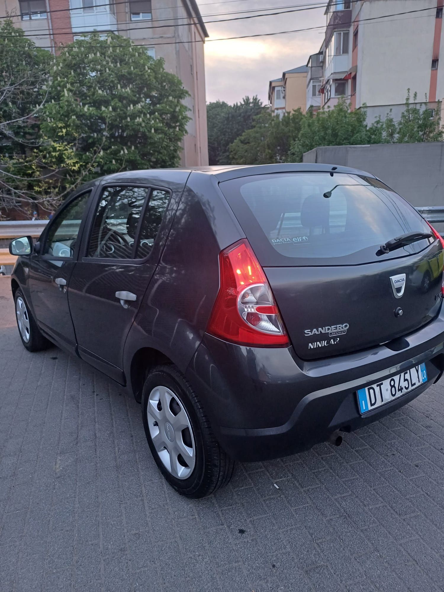 Dacia sandero 1400cm3 GPL