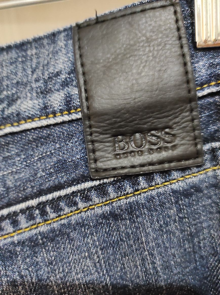 Оригинални мъжки дънки Levi's 501,Hugo Boss