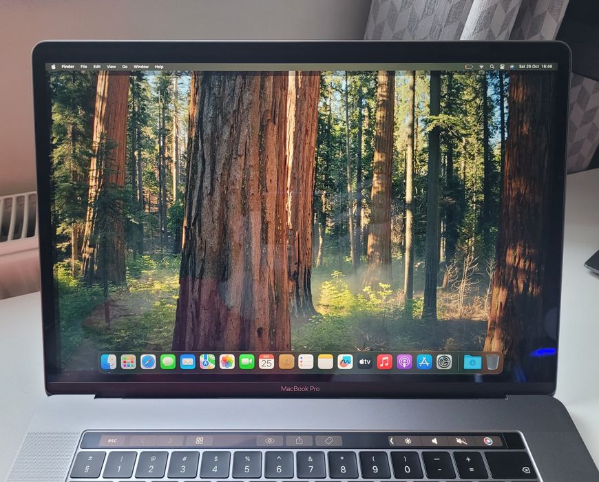 Macbook Pro 2018 15inch