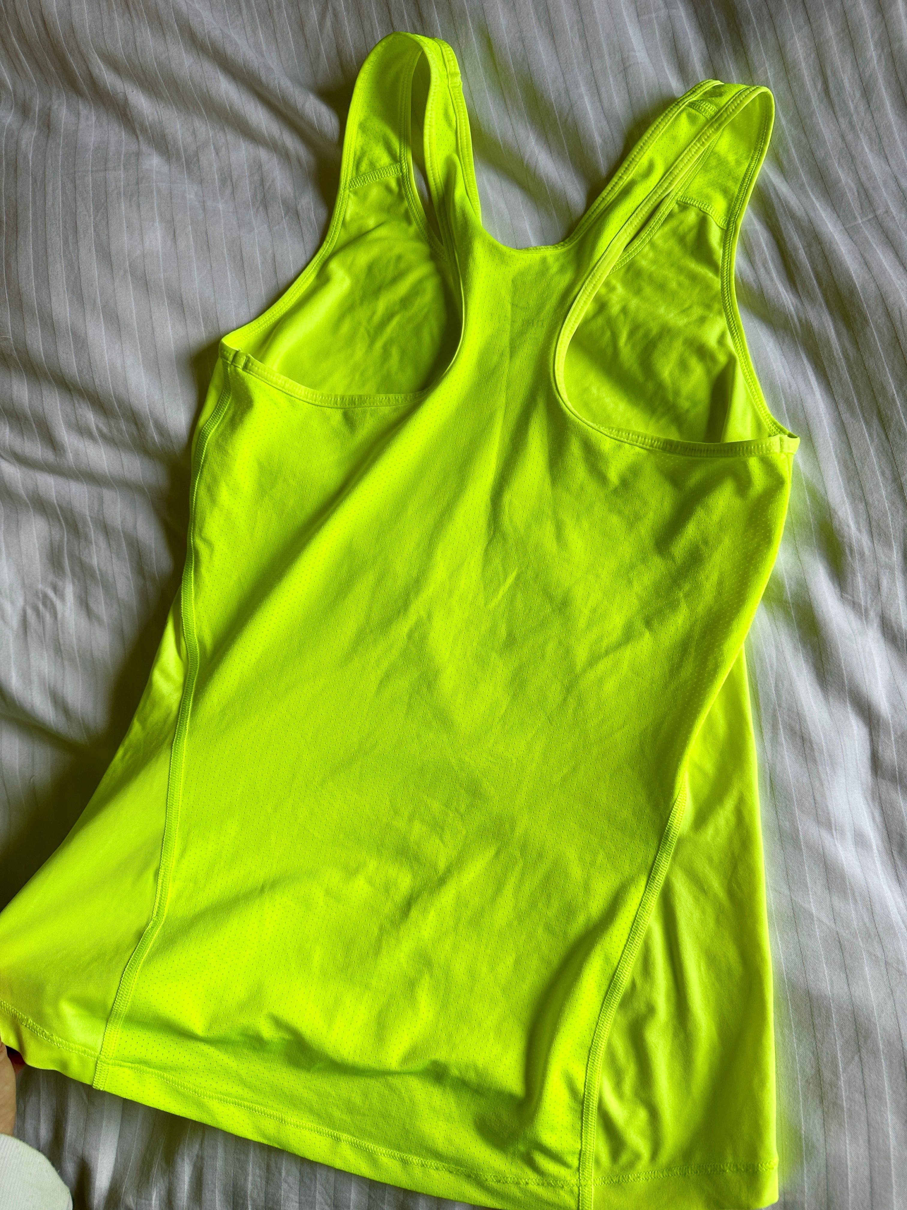Спортивный топ Nike S сеточка