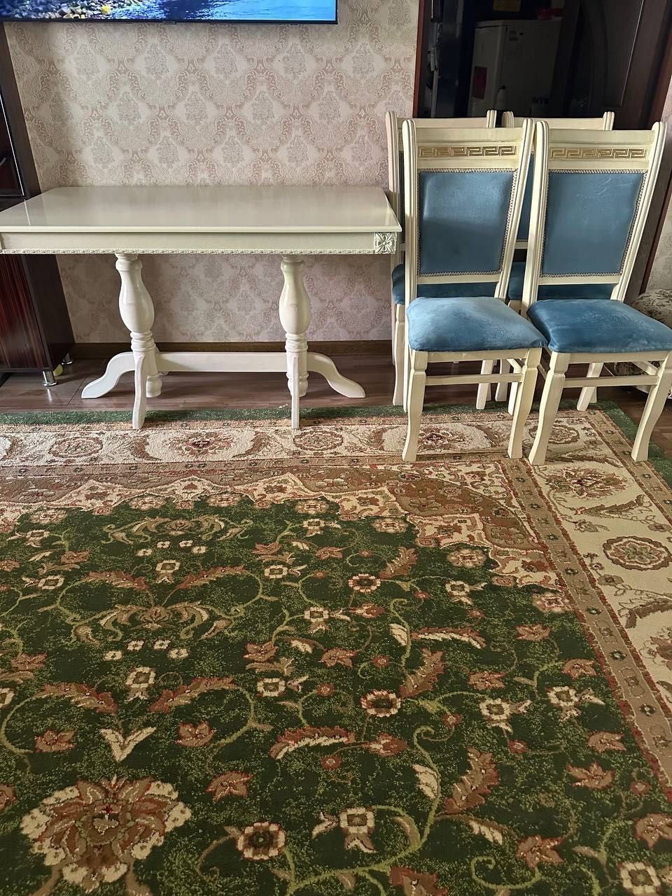 Продам стол и 4стула