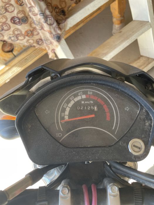 Bayklent moto sotiladi oladiganla aloqaga chqamiz narxni kelishamiz