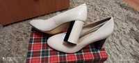 НОВЫЕ туфли женские шикарные