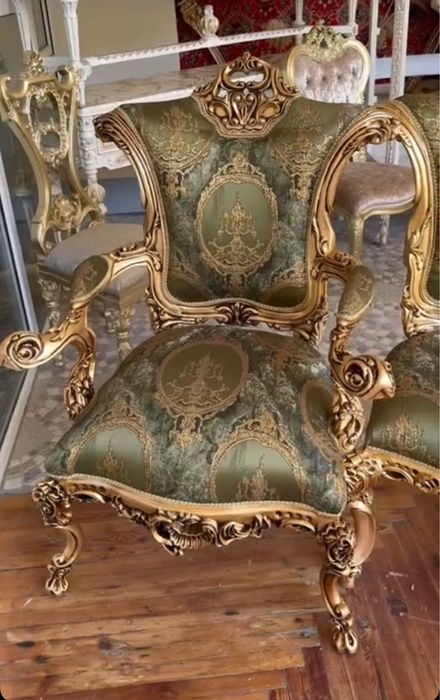 Кресла. Новый год. Трон Деда Мороза.