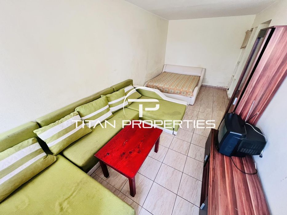 Дава се под наем Двустаен апартамент в Несебър - 44 кв.м за 306 € - Снимка #1
