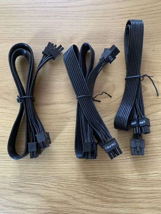 Cabluri alimentare gpu 2x8 si cpu1x8 pini pentru surse modulare.