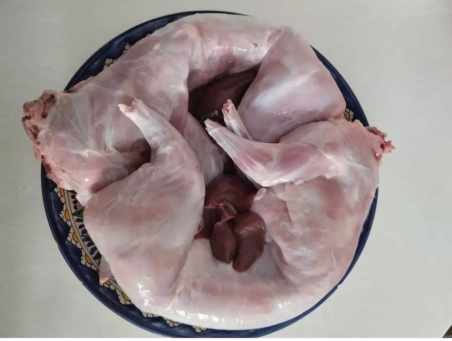 Мясо кролика (крольчатина)
