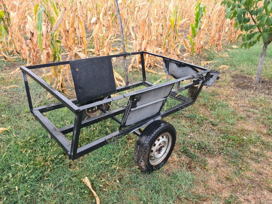 Carut motocultor