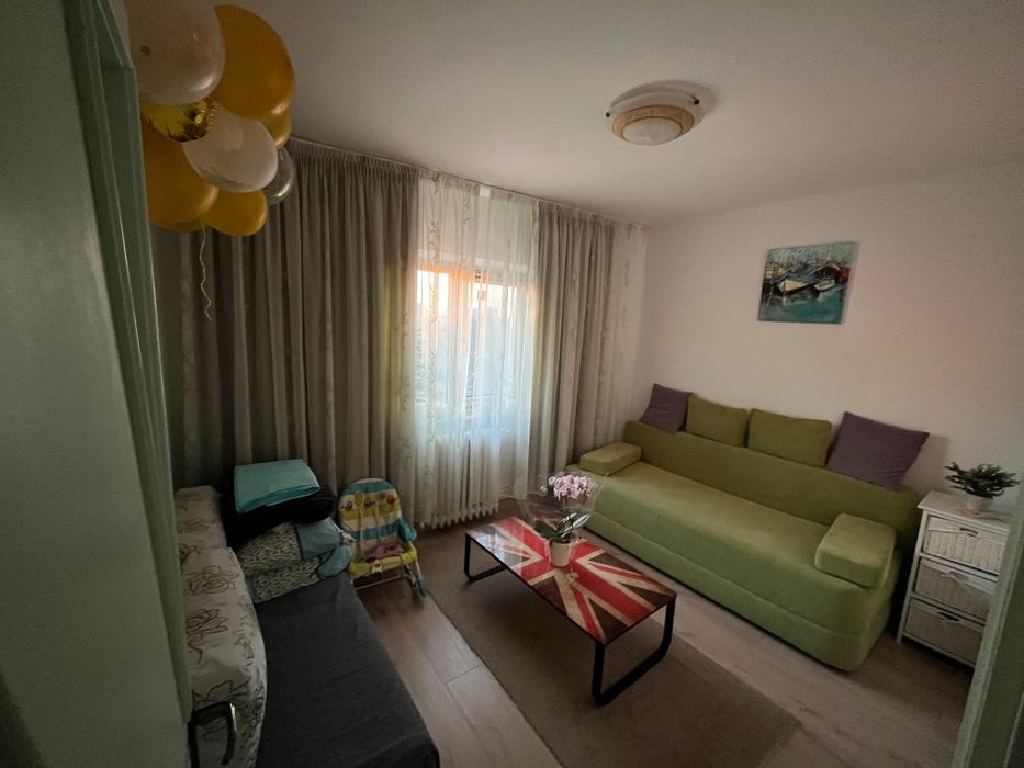 Inchiriez Apartament duplex 3 camere zona Gara