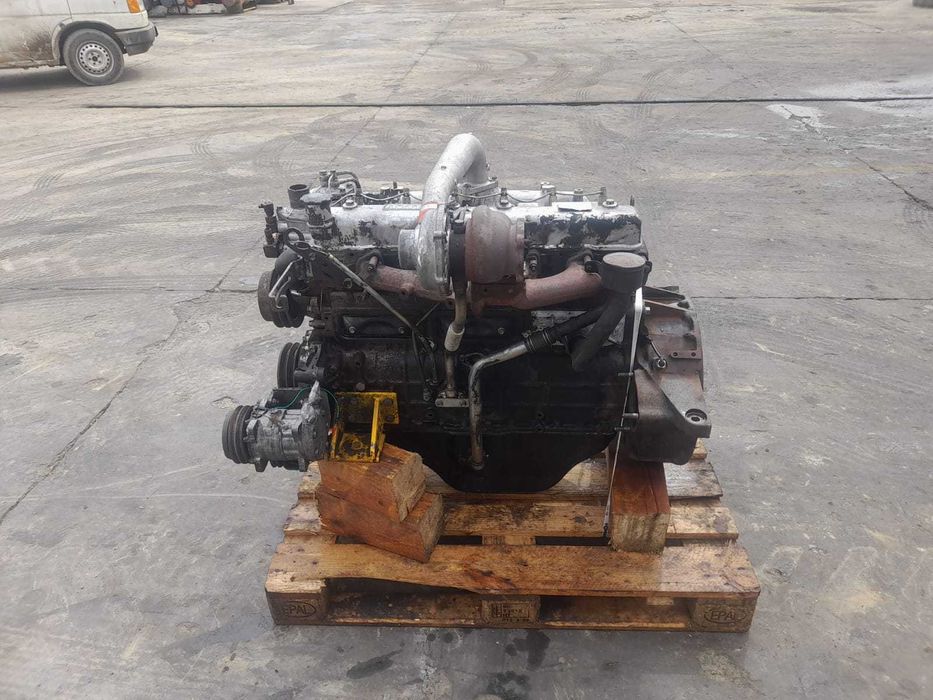 Motor Isuzu 6BG1-137174 pentru excavator JCB